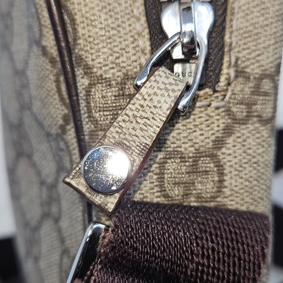 Gucci Mono Messenger Bag Ebony - Picture 17 of 17